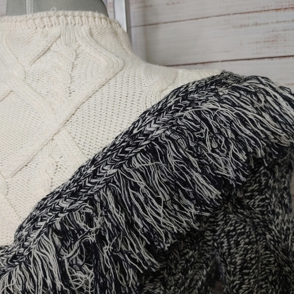 INTERMIX Deja Wool Fringe Sweater XS - Picture 8 of 13